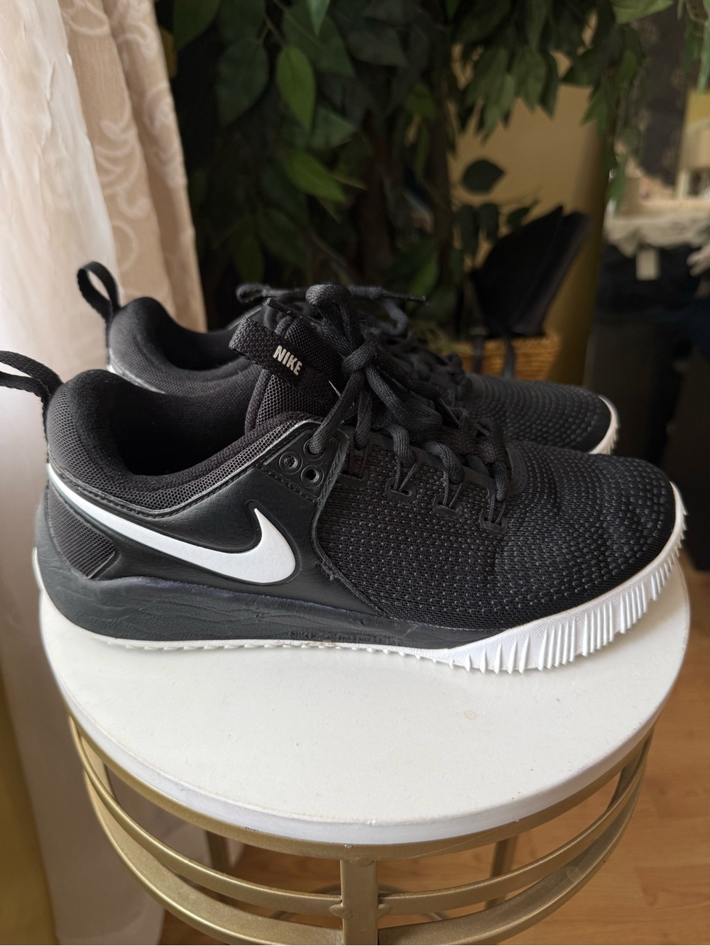 Nike Zoom HyperAce 2 AA0286-001 Women’s Size 8 Black White Volleyball Shoes